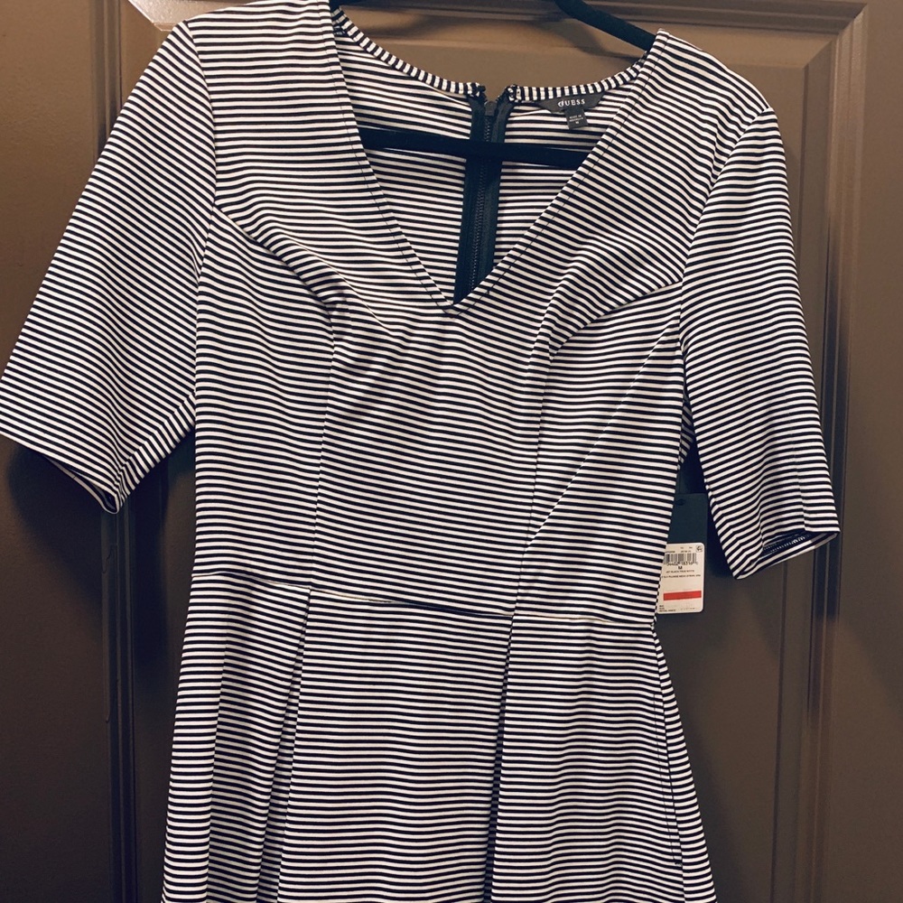 GUESS Medium black and white striped dress